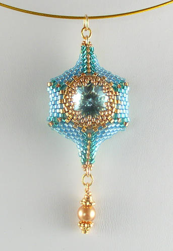 Reversible Pendant 2 Emer Aqua Chrys Bead Kit 1