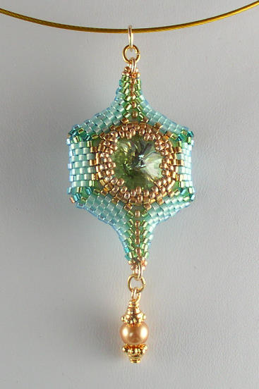 Reversible Pendant 2 Emer Aqua Chrys Bead Kit 2