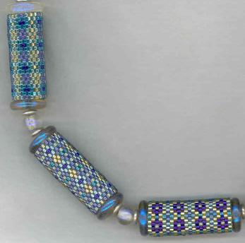 Dancing Light Beaded Beads in Blue